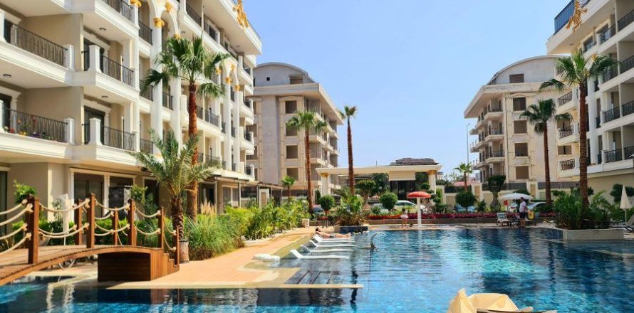 3 habitaciones Apartment en Oba, Turkey No. 123864