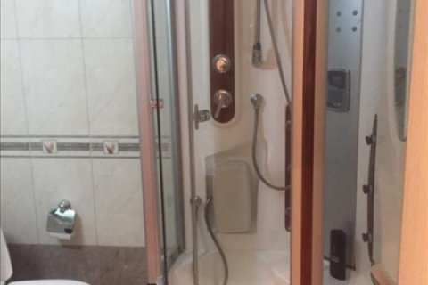 3 bedrooms Apartment in Limassol, Cyprus No. 105679 7