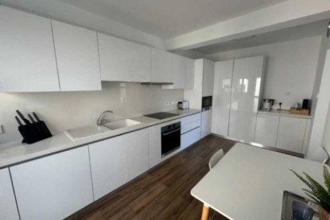 4 bedrooms Apartment in Germasogeia, Cyprus No. 102474 4