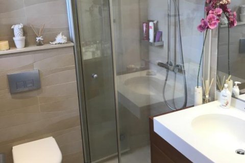 3 dormitorios Villa en Paphos, Cyprus No. 106004 12