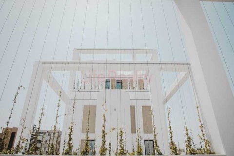 2 bedrooms Apartment in Limassol, Cyprus No. 77424 11