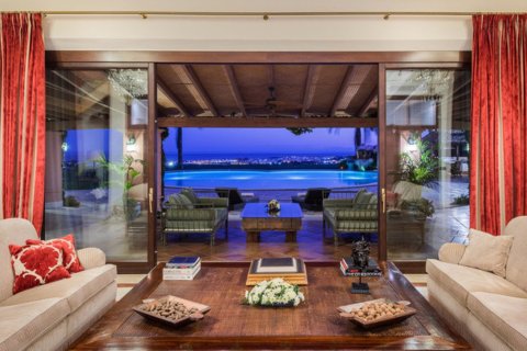 8 bedrooms Villa in Thuan Nam, Vietnam No. 27645 10