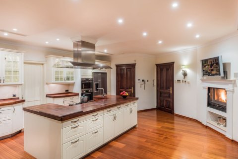 8 bedrooms Villa in Thuan Nam, Vietnam No. 27645 2