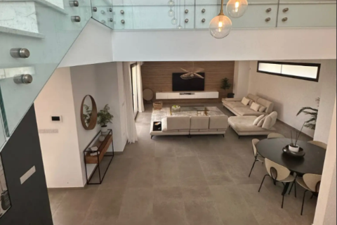 Вилла с 5 спальнями в Гермасойя, Кипр №74130 7