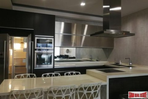 2 bedrooms Apartment in Bangkok, Thailand No. 95968 6