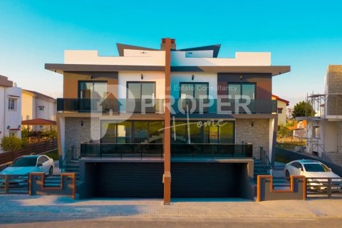 4 rooms Villa in Tan Thieng, Vietnam No. 14074 1