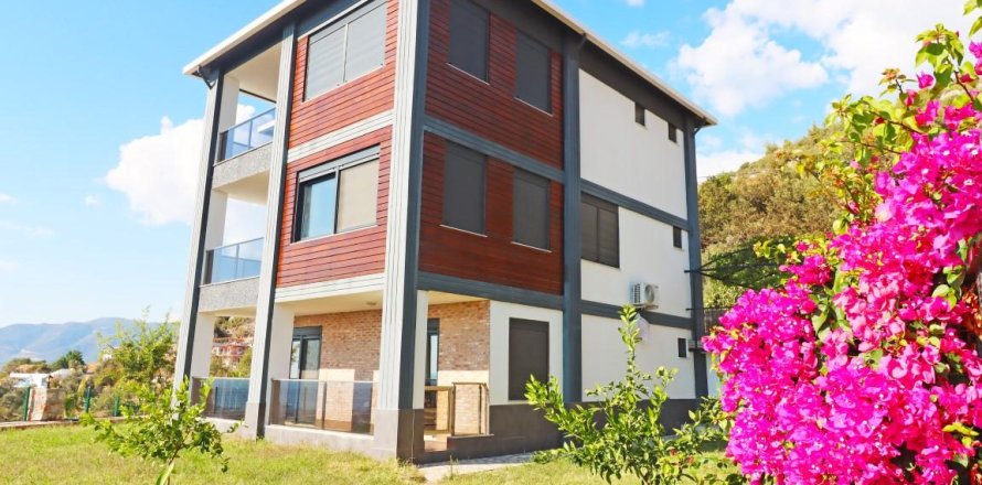 4 bedrooms Villa in Tri Phuong, Vietnam No. 12419