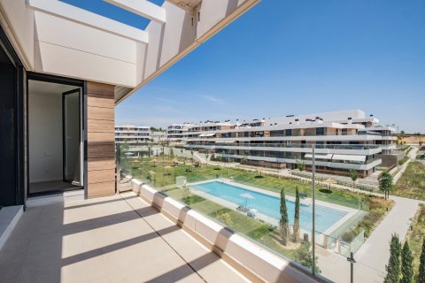 4 bedrooms Apartment in Madrid, Spain No. 116971