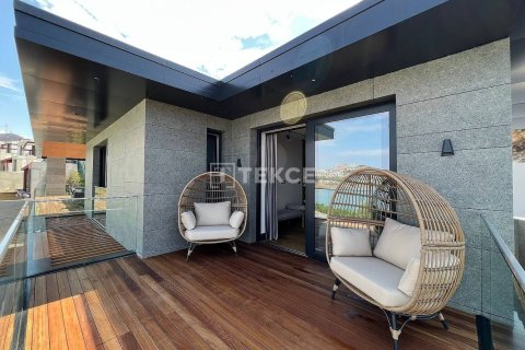 5 bedrooms Villa in Phi Dien, Vietnam No. 11432 12