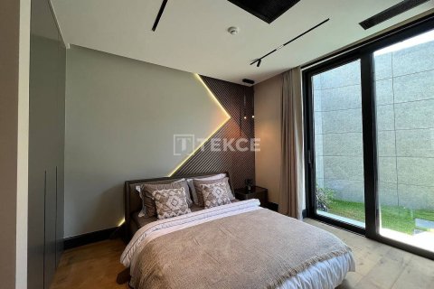 5 bedrooms Villa in Phi Dien, Vietnam No. 11432 23