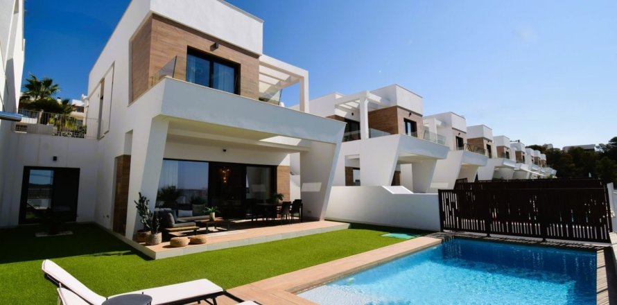 3 bedrooms Villa in Benidorm, Spain No. 129086