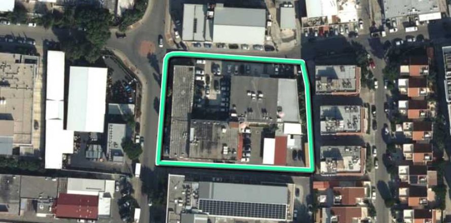 Commercial property in Enkomi, Cyprus No. 81895