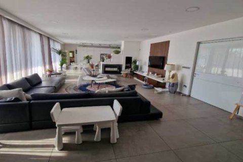 5 bedrooms Villa in Pano Deftera, Cyprus No. 100898 4