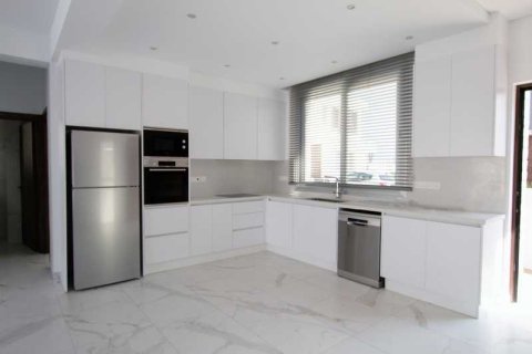 4 bedrooms Villa in Protaras, Cyprus No. 100608 9