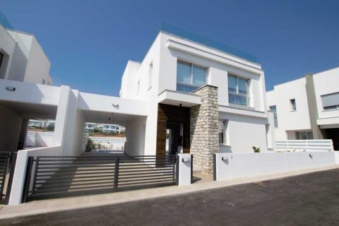 4 bedrooms Villa in Protaras, Cyprus No. 100608 2