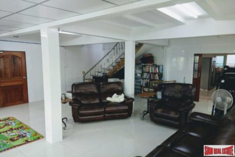 5 bedrooms House in Bangkok, Thailand No. 96046 18