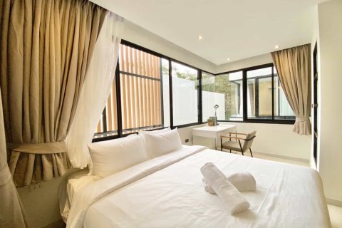 3 bedrooms Villa in Phuket, Thailand No. 1675 6