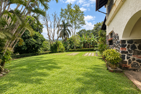 4 bedrooms House in Panama City, Panama No. 129277 6