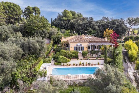5 bedrooms Villa in Saint-Paul-de-Vence, France No. 72736 11