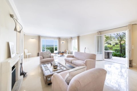 5 bedrooms Villa in Saint-Paul-de-Vence, France No. 72736 5