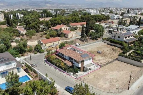 4 bedrooms House in Aglantzia, Cyprus No. 84075 3