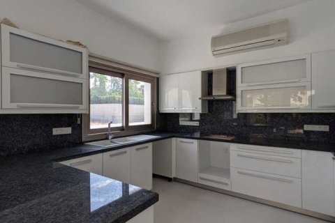 4 bedrooms House in Aglantzia, Cyprus No. 84075 12