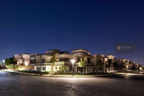 Квартира с 4 спальнями в 5е Поселение, Египет №39015