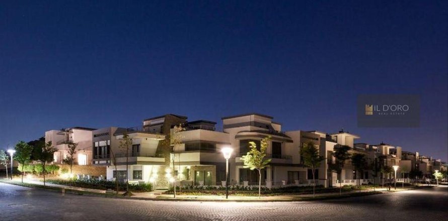 4 bedrooms Apartment in 4th Neighborhood, Vietnam No. 39015