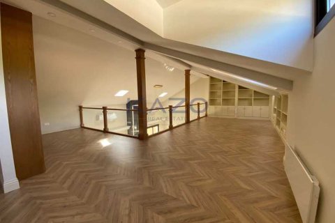 4 bedrooms Villa in Souni–Zanatzia, Cyprus No. 72380 14