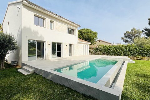 4 dormitorios Villa en El Toro, Spain No. 117555