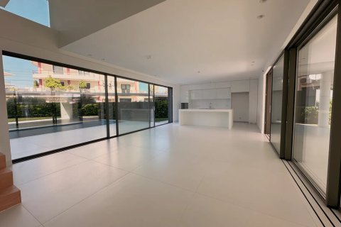 Мезонет с 4 спальнями в Вула, Греция №110516 4