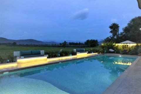 8 dormitorios Commercial property en Chiang Mai, Thailand No. 97598 5