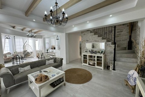 Вилла с 5 комнатами в Авсаллар, Турция №110167