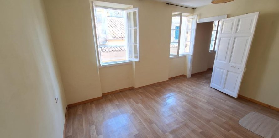 1 bedroom Apartment in Corfu, Greece No. 107389