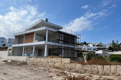 5 bedrooms Villa in Kissonerga, Cyprus No. 84374 13