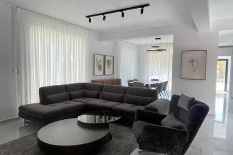 4 bedrooms House in Chloraka, Cyprus No. 73092 6