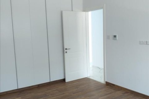 6 bedrooms Villa in Limassol, Cyprus No. 106037 8