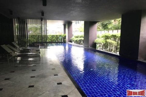2 bedrooms Apartment in Bangkok, Thailand No. 96835 19