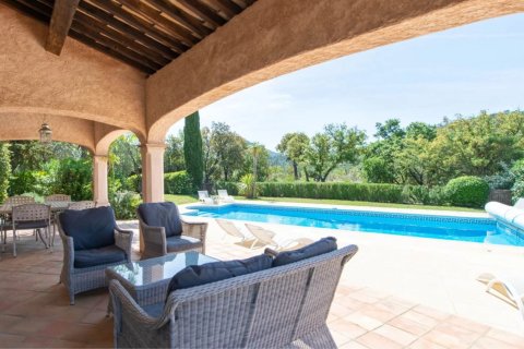 4 bedrooms Villa in Le Plan-de-la-Tour, France No. 69012 4