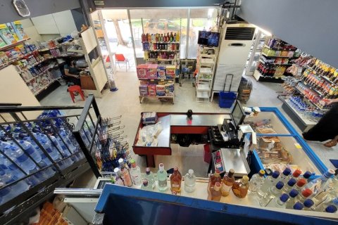 360m² Commercial property à Kalamaria, Greece No. 108000 13