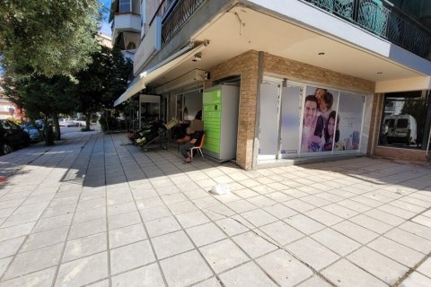 360m² Commercial property à Kalamaria, Greece No. 108000