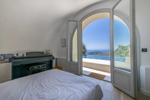 7 bedrooms Villa in Villefranche-sur-Mer, France No. 69242 12