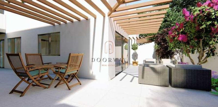 Дом с 3 спальнями в Лимассол, Кипр №62849