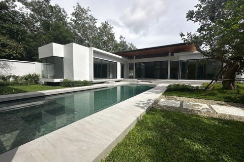 2 bedrooms Villa in Phuket, Thailand No. 97190 1