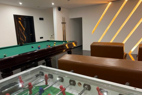 4 bedrooms Villa in Lien Chieu, Vietnam No. 14366 2