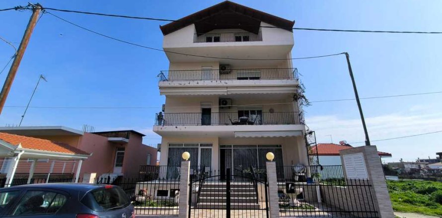 Дом с 10 спальнями в Korinos, Греция №108271