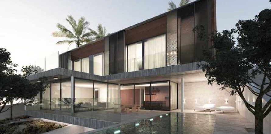 5 bedrooms Villa in Germasogeia, Cyprus No. 29803