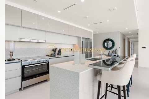 4 bedrooms Apartment in Duong Lam, Vietnam No. 93529 5