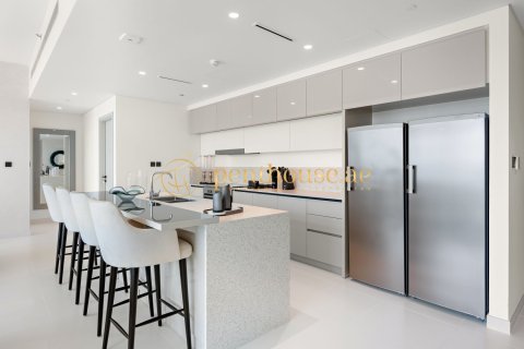 4 bedrooms Apartment in Duong Lam, Vietnam No. 93529 4