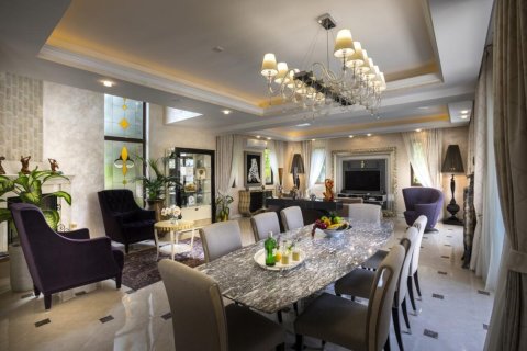 5 bedrooms Villa in Paphos, Cyprus No. 106965 5